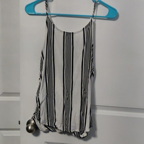 Tank - Picture 2 of 2